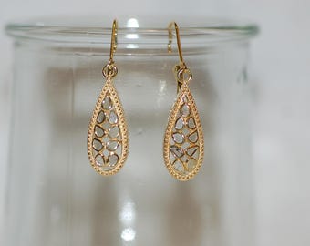 Antique Style Rose Cut Diamonds Filigree Dangle Silver Earrings