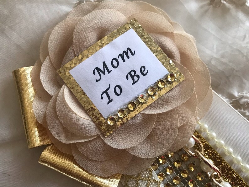 Mommy to Be Pin Gold Baby Shower Pin Mom to Be Pin Baby | Etsy