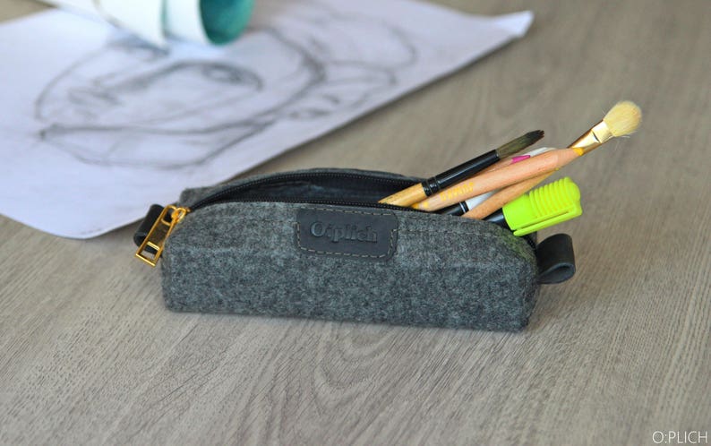 Felt Pencil Case /Gray Pen Holder / Small Cosmetic Bag/ Crayon Holder/ Cognac Leather and Gray Felt / Students gift / Free Personalization image 3