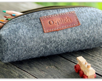 Felt Pencil Case /Gray Pen Holder / Small Cosmetic Bag/ Crayon Holder/ Cognac Leather and Gray Felt / Students gift / Free Personalization