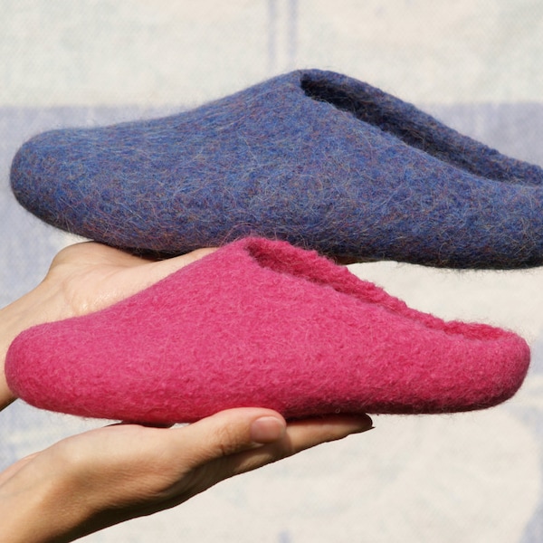 Knitting pattern - felted slippers - slip-on scuff - open toe - backless slippers - comfy knitting - men woman adult slippers pattern