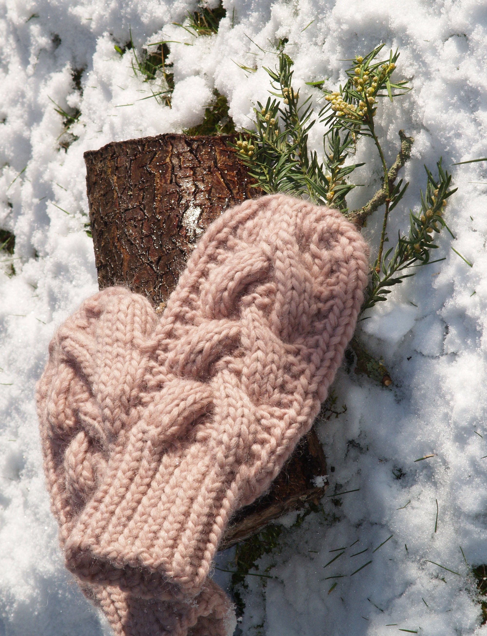 Adult Mitten Knitting Pattern - Chunky Bulky Mitts - Adult Mittens ...