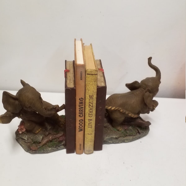 Elephant  Wild Animals  bookends