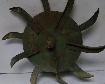 Rustic cultivator wheel