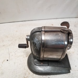 Pencil sharpener
