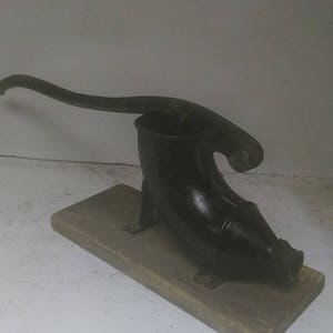Cast iron sausage stuffer