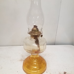 Kerosene oil lamp