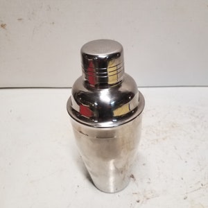 Fab Vintage Cocktail Shaker With Motor, Battery Operated Drink