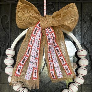 Baseball Wreath, custom Baseball Wreath, Choose your Team baseball wreath, SF Giants Baseball Wreath, Baseball Door Hanger, Baseball Fan