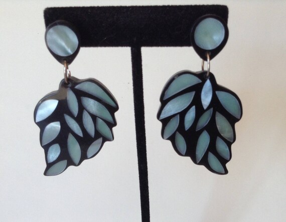 Black Vintage Postbacks Earrings- Inlaid blue and… - image 2