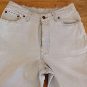 Levi 501 women’s jeans sz 29”/29”/ lightblue501- vintage 501 jeans- Levi vintage jeans- Levi distressed jeans - 501sz33”- 501-29”, Levi