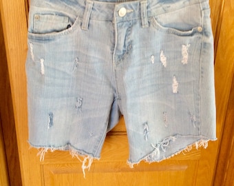 Vintage Jean shorts sz 28” and sz30”- distressed jeans shorts - light jean cut offs- medium jean shorts- blue Jean shorts