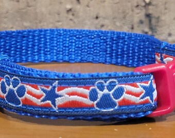 CAT/Paws and Stars Breakaway Cat Collar With Bell