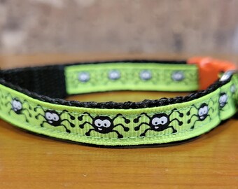 CAT/Halloween Black Spiders with Spider Web Breakaway Collar With Bell