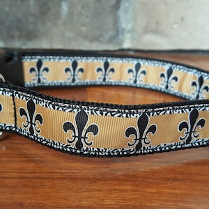 Black and Gold Fleur De Lis Dog Collar Size Large image 1