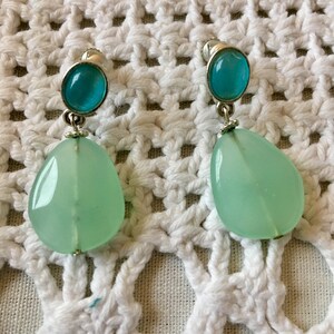 1960s SeaGreen and TealBlue Glass Stone Earrings with screw backs