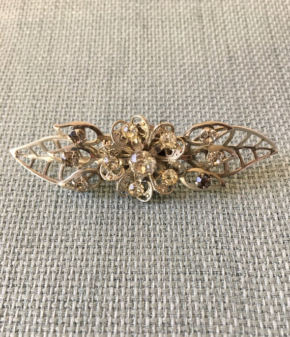 50s Silvertone Floral Pin with Rhinestones