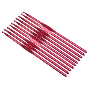 50 Pk - 4.5mm Crochet Hooks (Size 7) - Aluminum - 6 Inch Length - 4.5mm Diameter - Crochet Knitting Craft Gift Projects