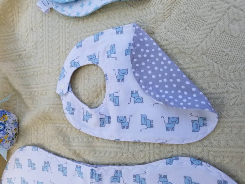 Contour Flannel Burp Coth and matching Bib Gift Set