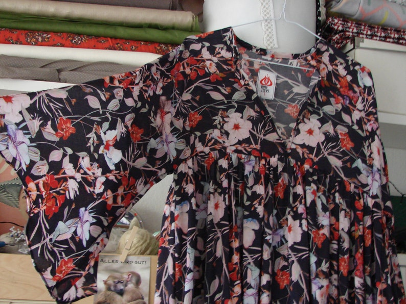 Boho dress, maxi summer dress, oversize dress, Dress kimono sleeves, maxi dress, Red, Floral dress, caftan, silk dress, Bohostyle image 6