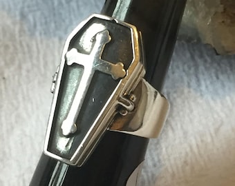 Coffin Box poison ring Gothic Vampire 925 Sterling silver ring size available O1/2   or S rock n roll Dracula Whitby Gothic Punk Death Metal