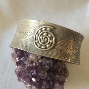 Beautiful hand crafted Unisex wide 925 sterling silver tribal hammered wrist cuff bangle bohemian hippy leaf and spirals goddess elfin