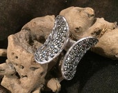 Filigree silver spiral butterfly wrap around Marcasite finger statement ring fae fairy hippy meditation yoga chakra bohemian new age healing