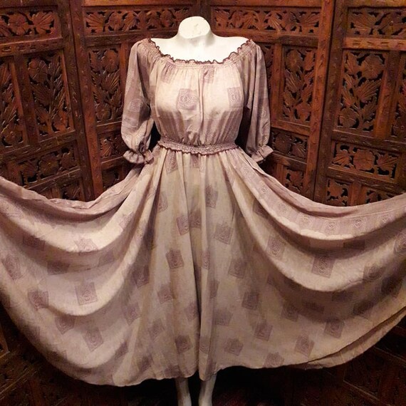 gypsy silk dress Short boho silk dress, vintage silk dress, plunging neckline dress, sh L'atelier de Sonja