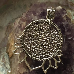 Stunning flower life sacred geometry lotus flower pendant crafted in 925 sterling silver bohemian circle of life tribal hippy meditation