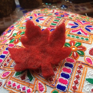Rich warm red hand made felted Autumn Leaves - felt flower brooch hippy romantic seasons brooch pin patch badge flair