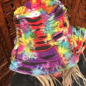 Fair trade fun tie dye floppy summer sun hat hippy cute bohemian festival unisex vibrant rainbow flower power image 8