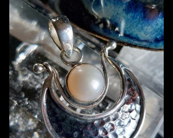 925 Sterling Silver Pendant Magical Luna Triple Moon Goddess High Priestess Swinging Pendulum Style Artisan Oxidised Moon & Real Pearl June