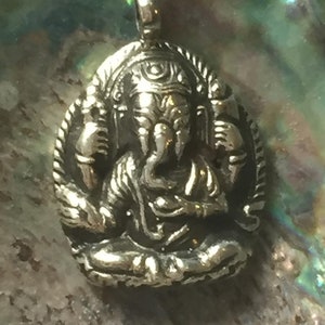 925 sterling silver solid detailed Ganesha the Elephant headed  god pendant new beginnings, hope, life, positivity wealth good fortune