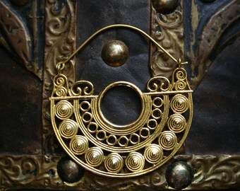 vintage girls handmade earring