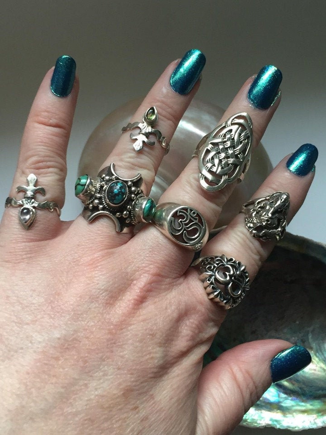 Schicker OM-Ring Aus 925er Sterlingsilber – Sanskrit-Symbol, Verstellbar & Perfekt Als Yogageschenk