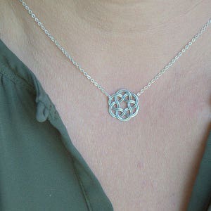 Celtic Knot Silver Necklace - Irish Jewelry - Minimalist Style - Endless Knot Necklace