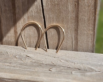 simple thin arc wire hoop earrings 14K gold filled, dainty horseshoe earrings, open hoop earrings, minimal earrings