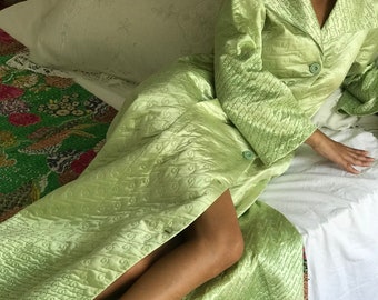 1970s mint green dressing gown