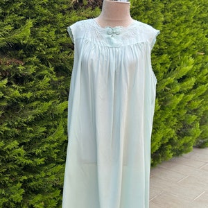 Vintage 1950s seafoam green silk smock slip  hand embroidered slip