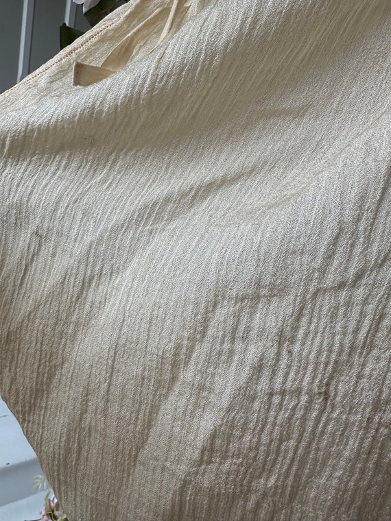 Large size 1900s Edwardian silk cream chemise cam… - image 9