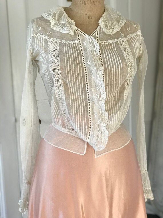 Antique lace Edwardian blouse with Irish lace croc