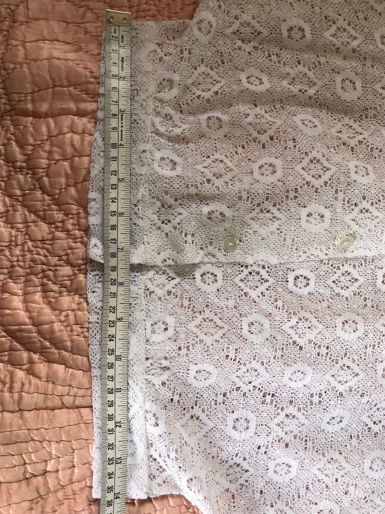 Vintage 30s batwing lace blouse