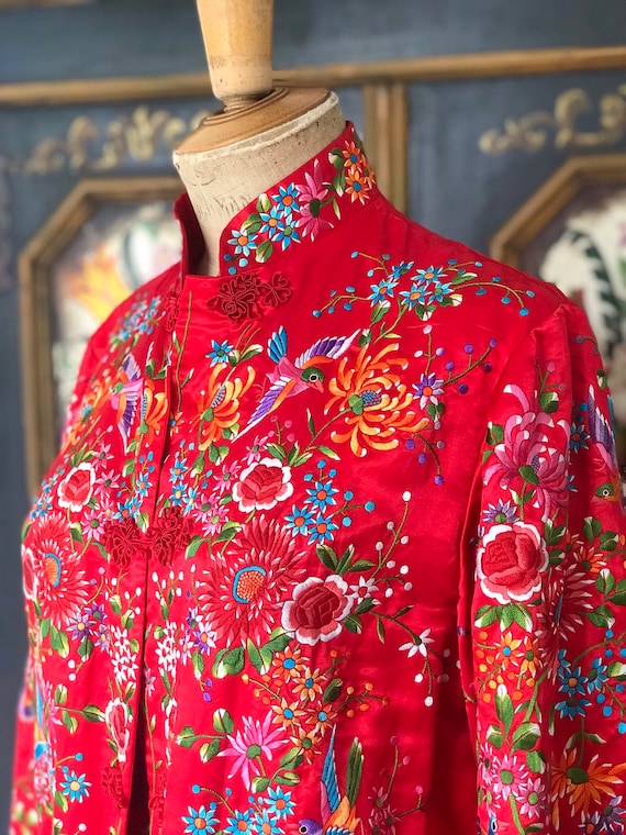 Vintage Red Chinese Silk Embroidery Jacket kimono