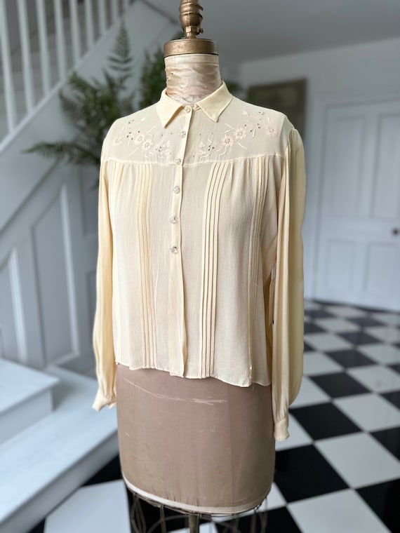 1930s cream crepe silk blouse