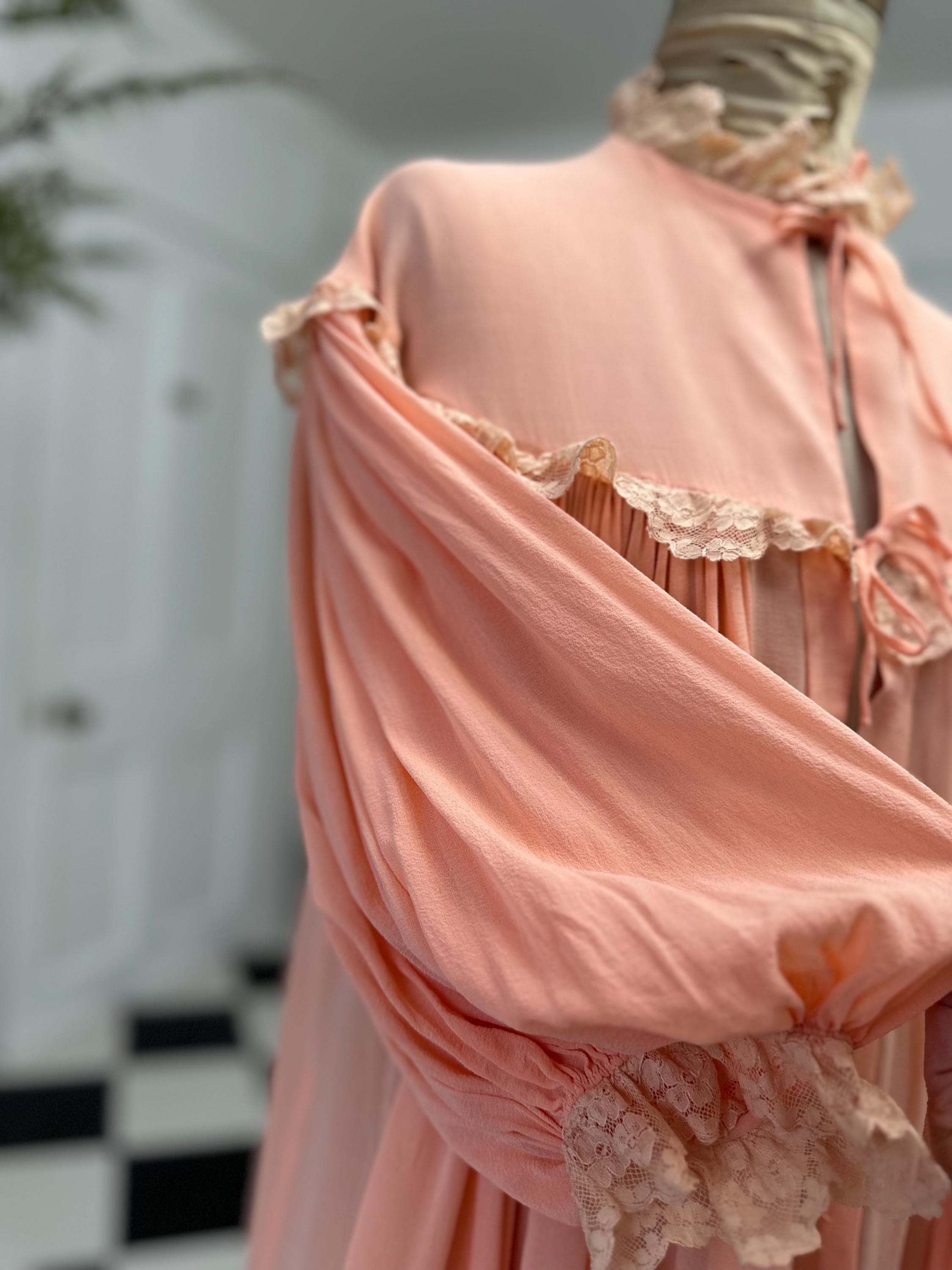 Vintage 1940s Silk Crepe Lace Smock Style Baby Doll Robe Flowy