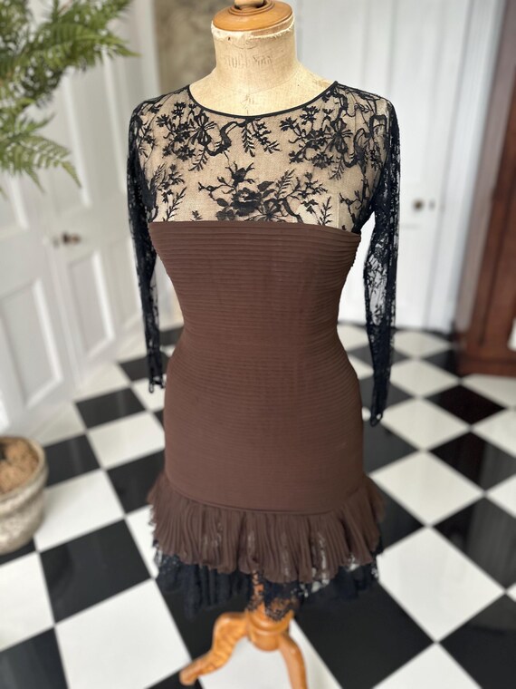 Designer 1980s Oscar De La Renta Silk Brown and Black Lace Dress - Etsy Designer 1980s Oscar De La Renta Silk Brown and Black Lace Dress - Etsy