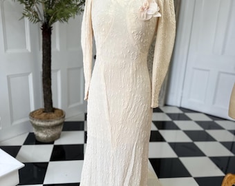 1930s Vintage bias cut wedding dress in peachy cream dress