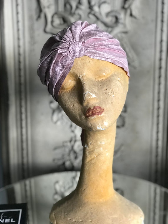 1920s lilac lame turban