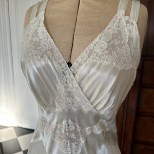 1930s off white cream satin bias cut link dress U.K. 6