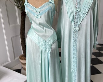 Vintage soft satin mint green and lace peignoir set lingerie nightgown and slip dress